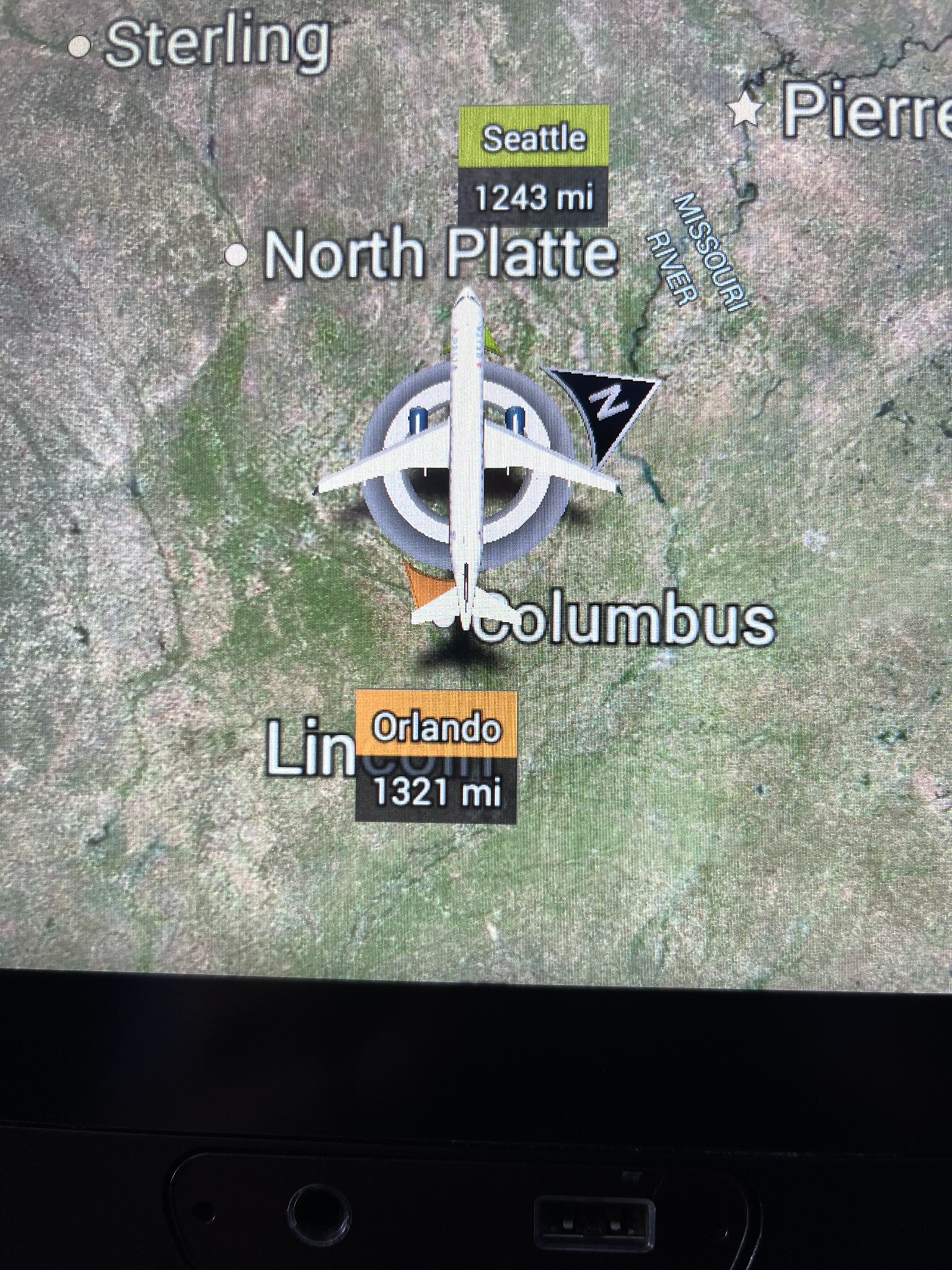 Flight screen halfway from Seattle to Florida